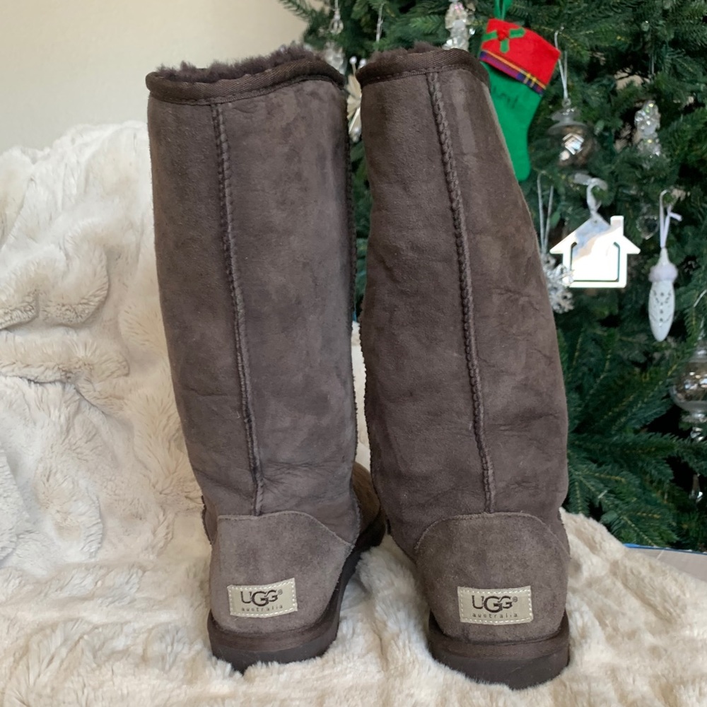 Classic II Genuine Shearling Lined Tall Boot - Picture 4 of 6